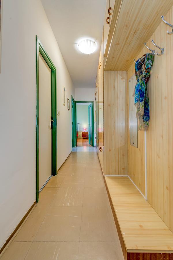 A Quiet Apartment With Balcony In สปลิท ภายนอก รูปภาพ